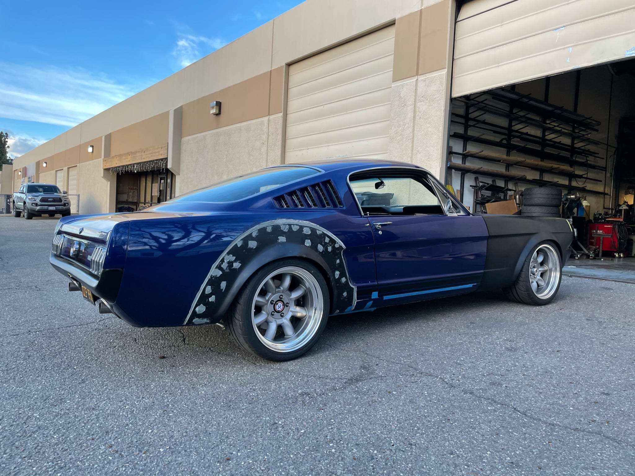 roberts fastback 1